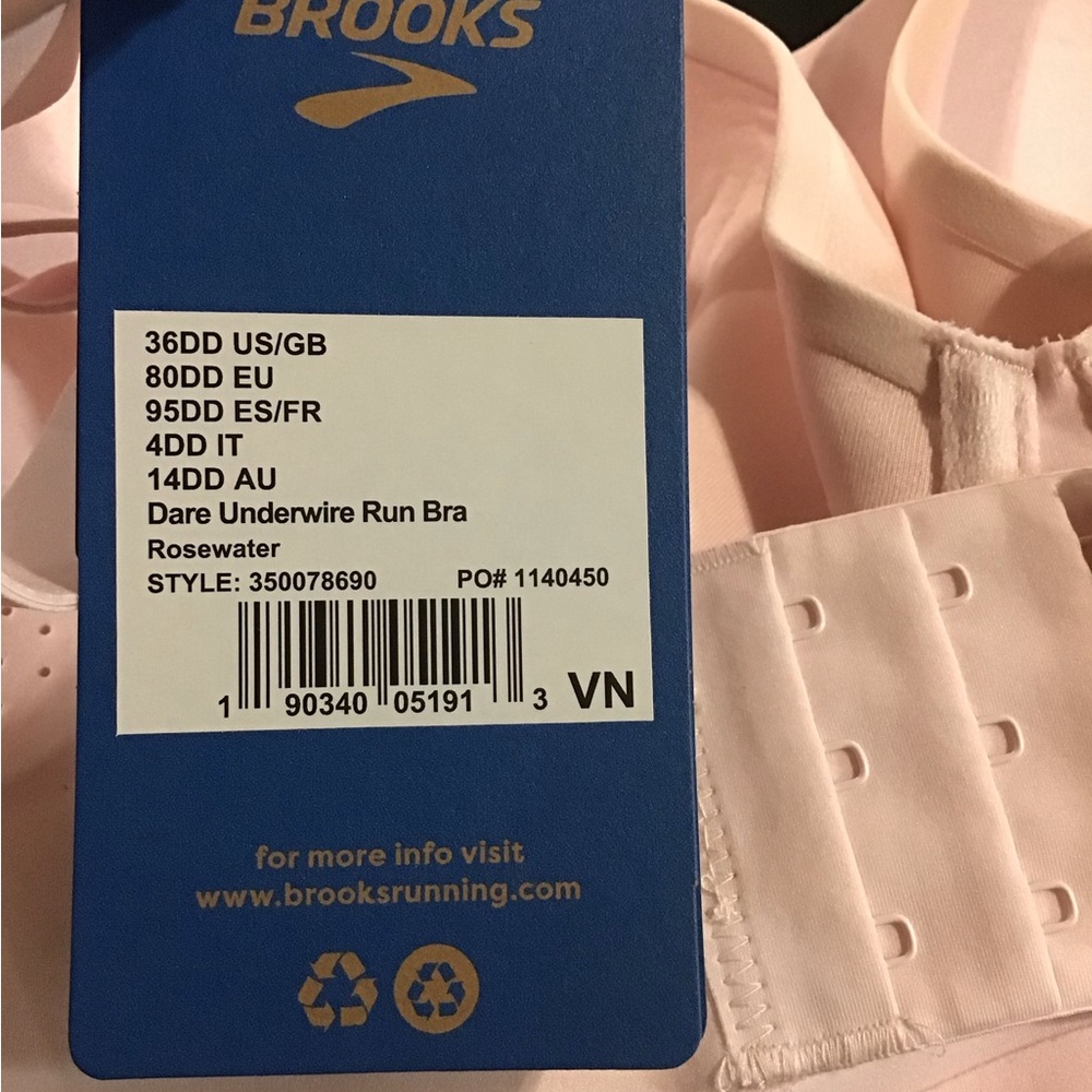 BROOKS RUNNING BRA 36DD NWT SOFT PINK DARE UNDERWIRE NIP - Picture 3 of 4
